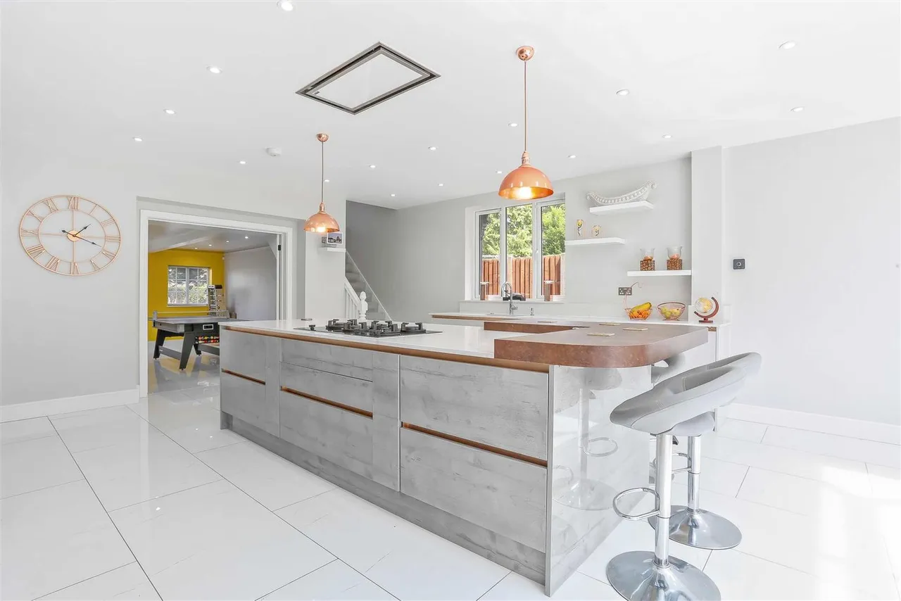 Cheam Road, Ewell, KT17 3EW, photo 8