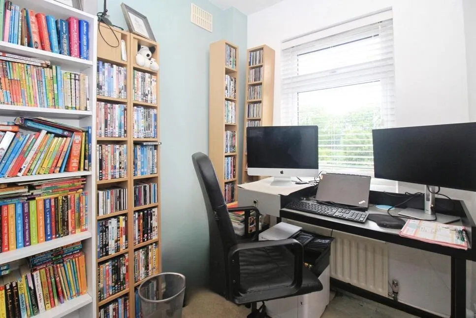 Strathmore Road, Hinckley, Leicestershire, LE10, photo 10