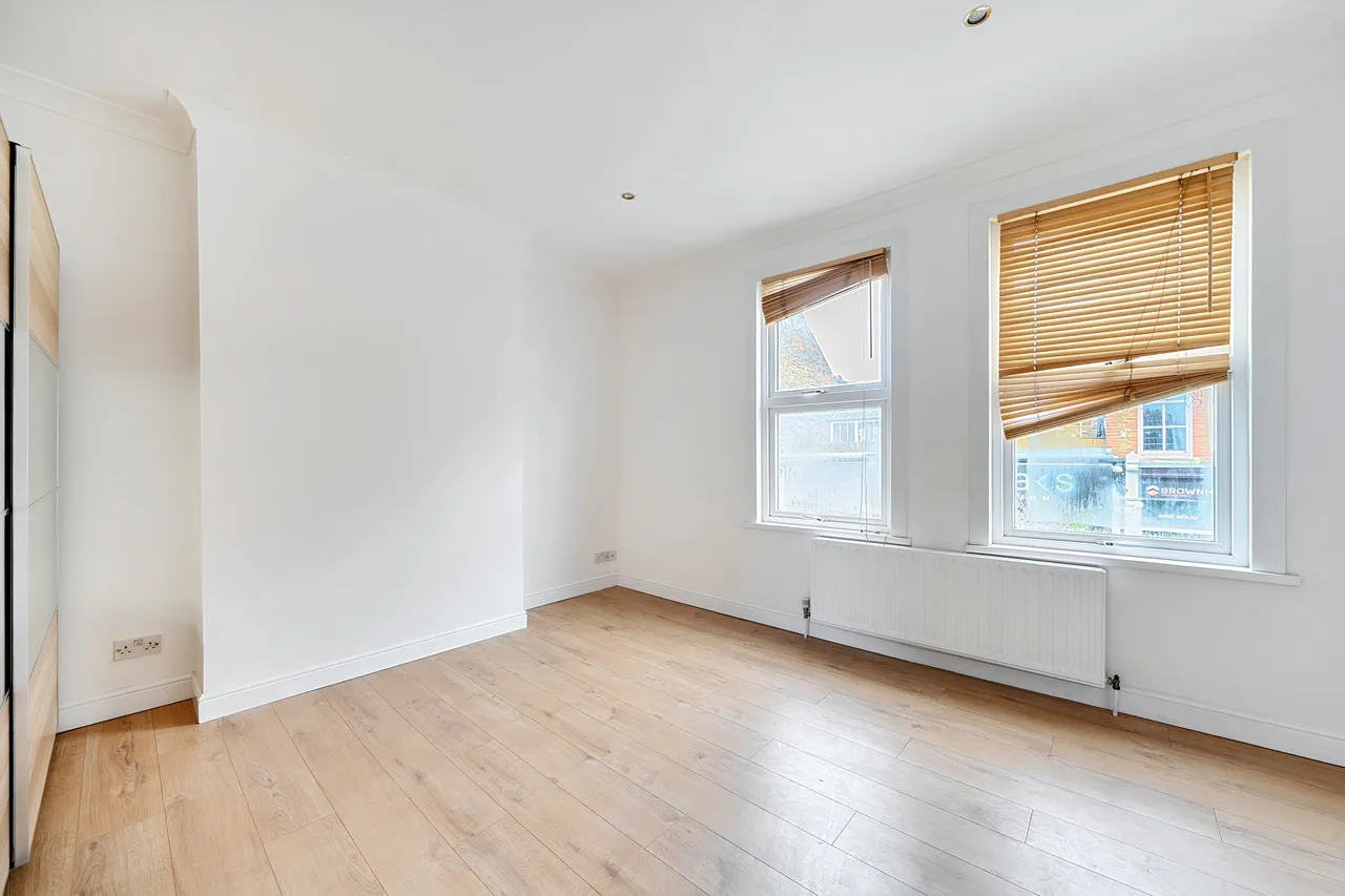 2 bed flat to rent — East Street, Bromley, BR1
