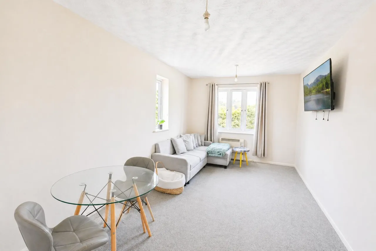 Upper Marsh Lane, Hoddesdon, EN11, photo 2