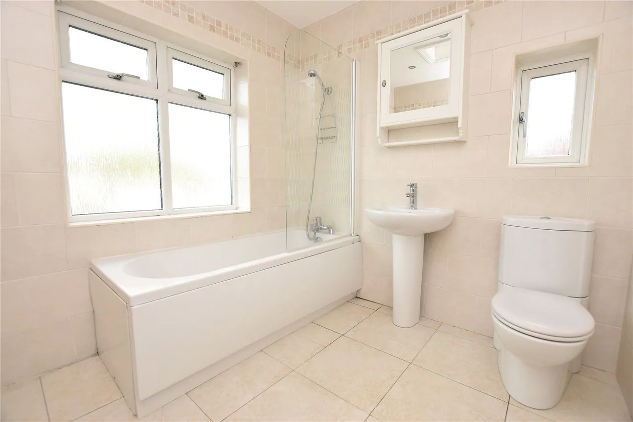 King Lane, Moortown, LS17, photo 10