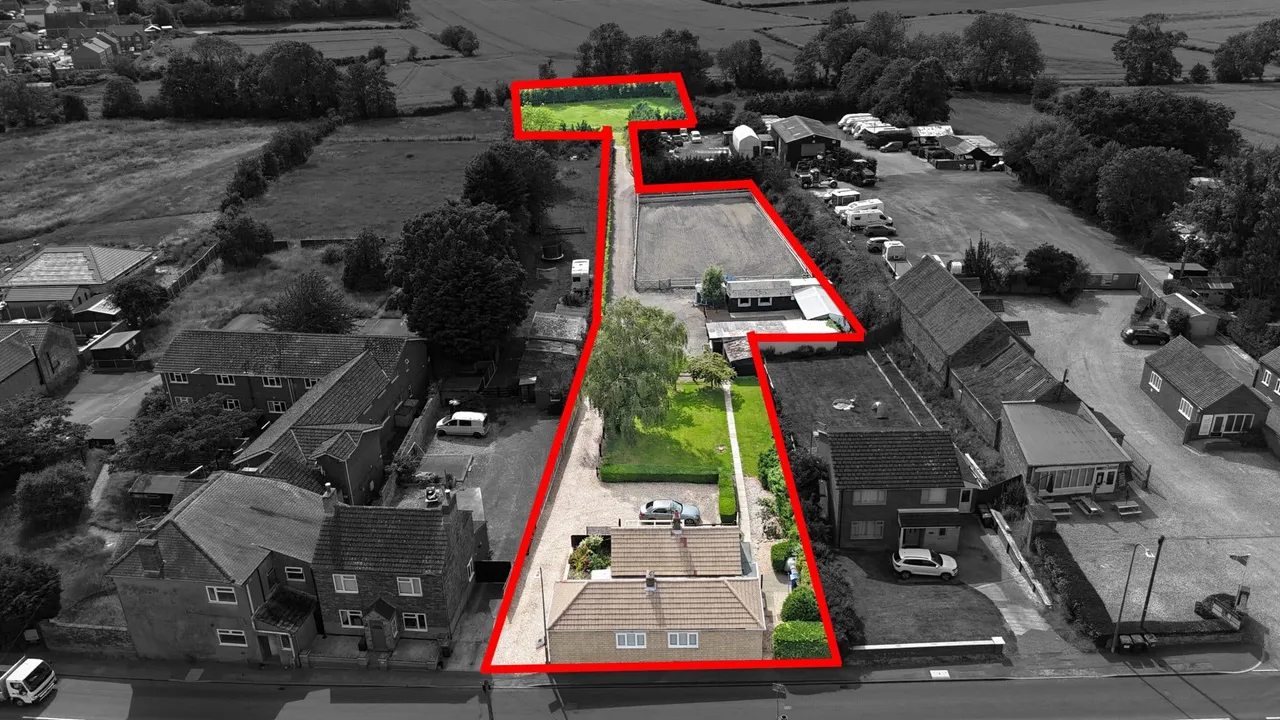 3 bed house for sale, Laughton Road, Blyton, DN21