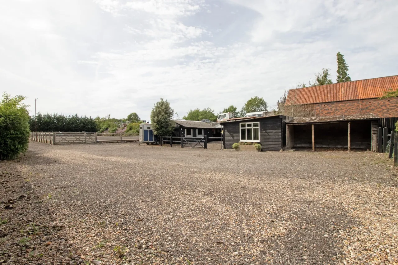 Laughton Road, Blyton, DN21, photo 24