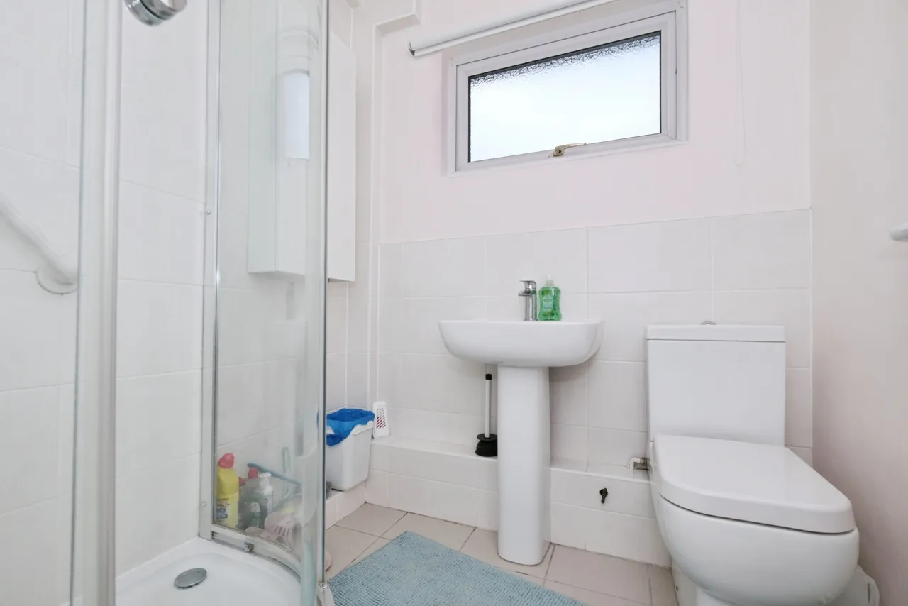 Kilverton Close, Nottingham, NG8, photo 12
