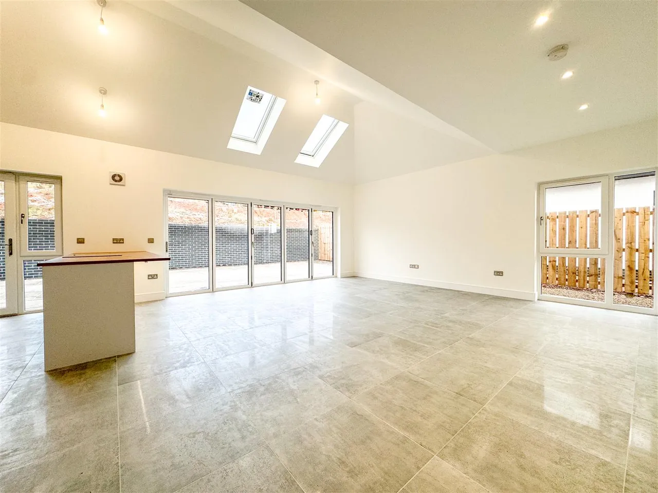 Bertram Avenue, Kersewell, Carnwath, ML11 8TB, photo 4
