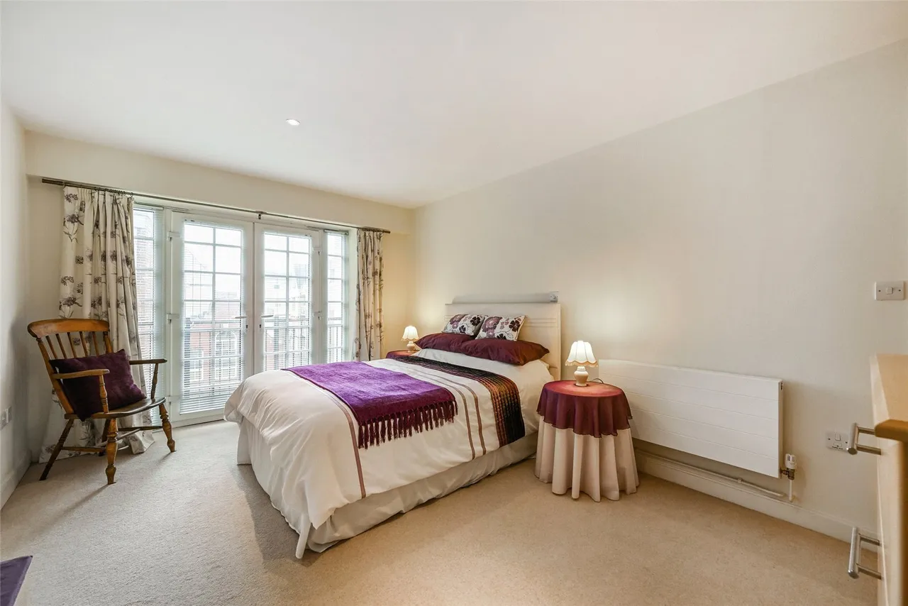 Church Square, Chichester, PO19, photo 6