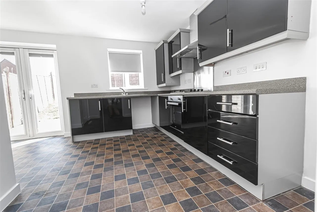Shillingford Road, Manchester, M18 7TN, photo 4