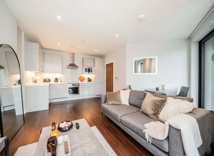 Leamouth Road, East India, E14, photo 2