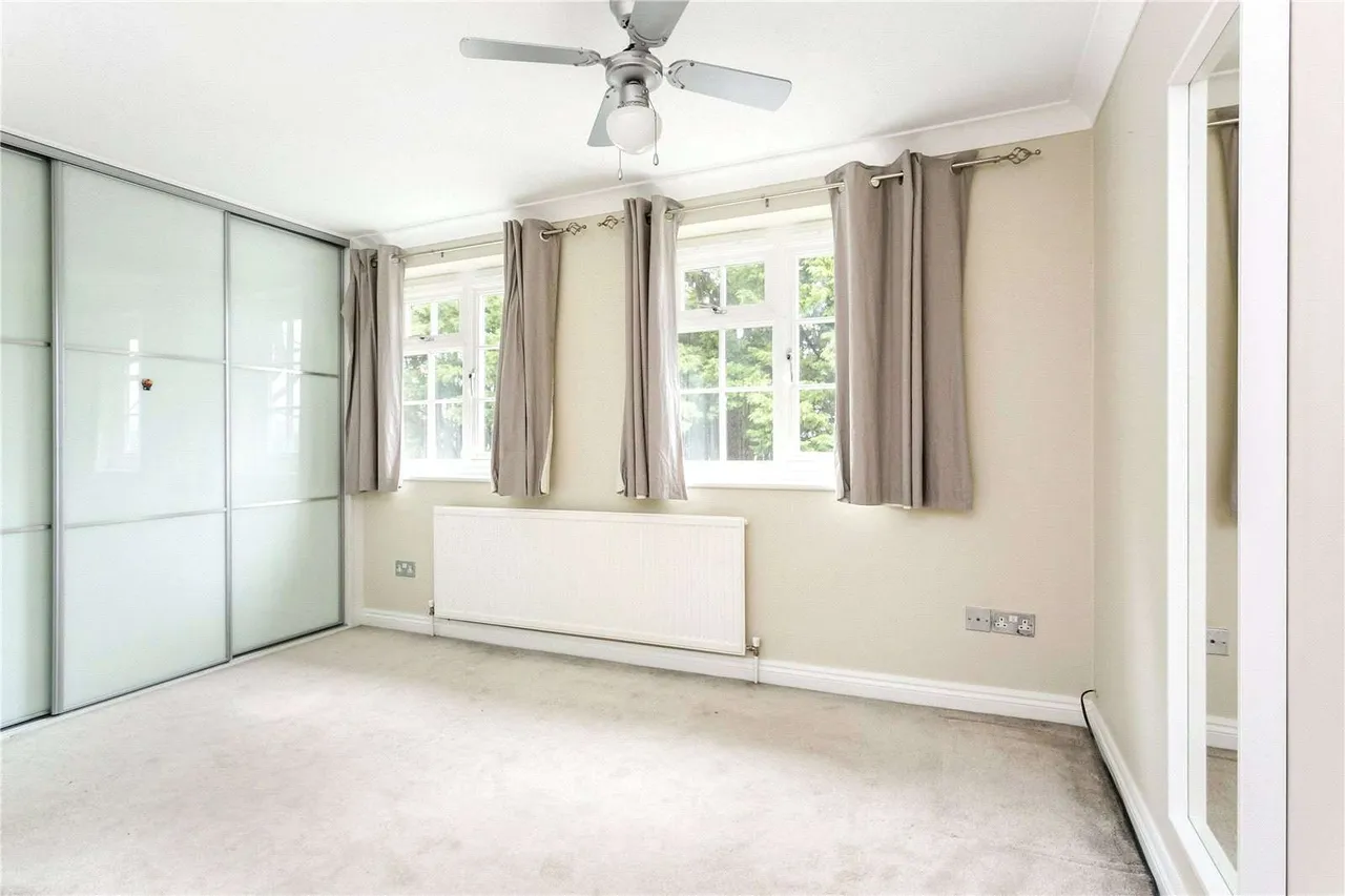Tanworth Close, Northwood, Middlesex, HA6 2GF, photo 6