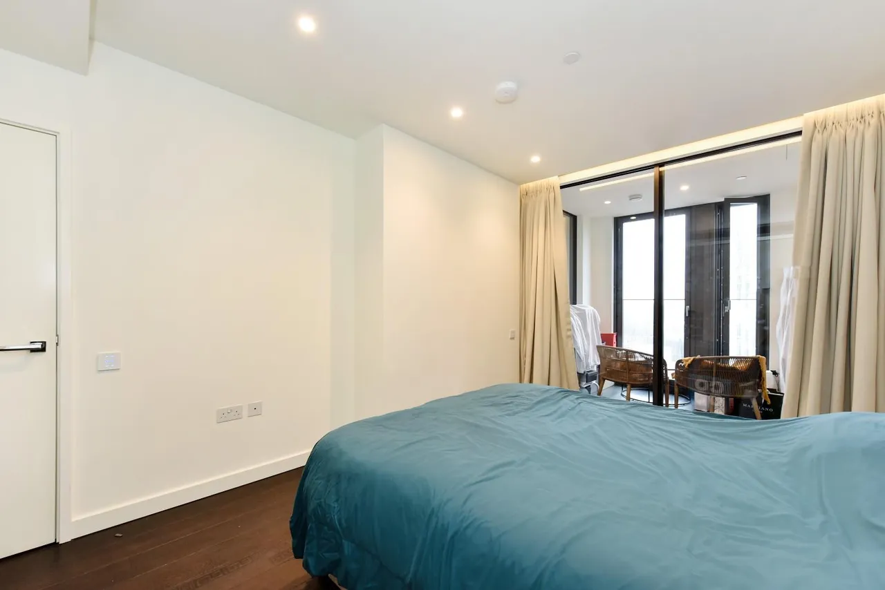 Damac Tower, Bondway, SW8, photo 15