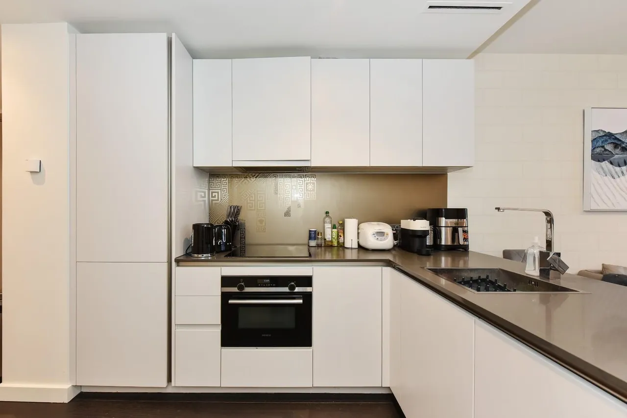 Damac Tower, Bondway, SW8, photo 14