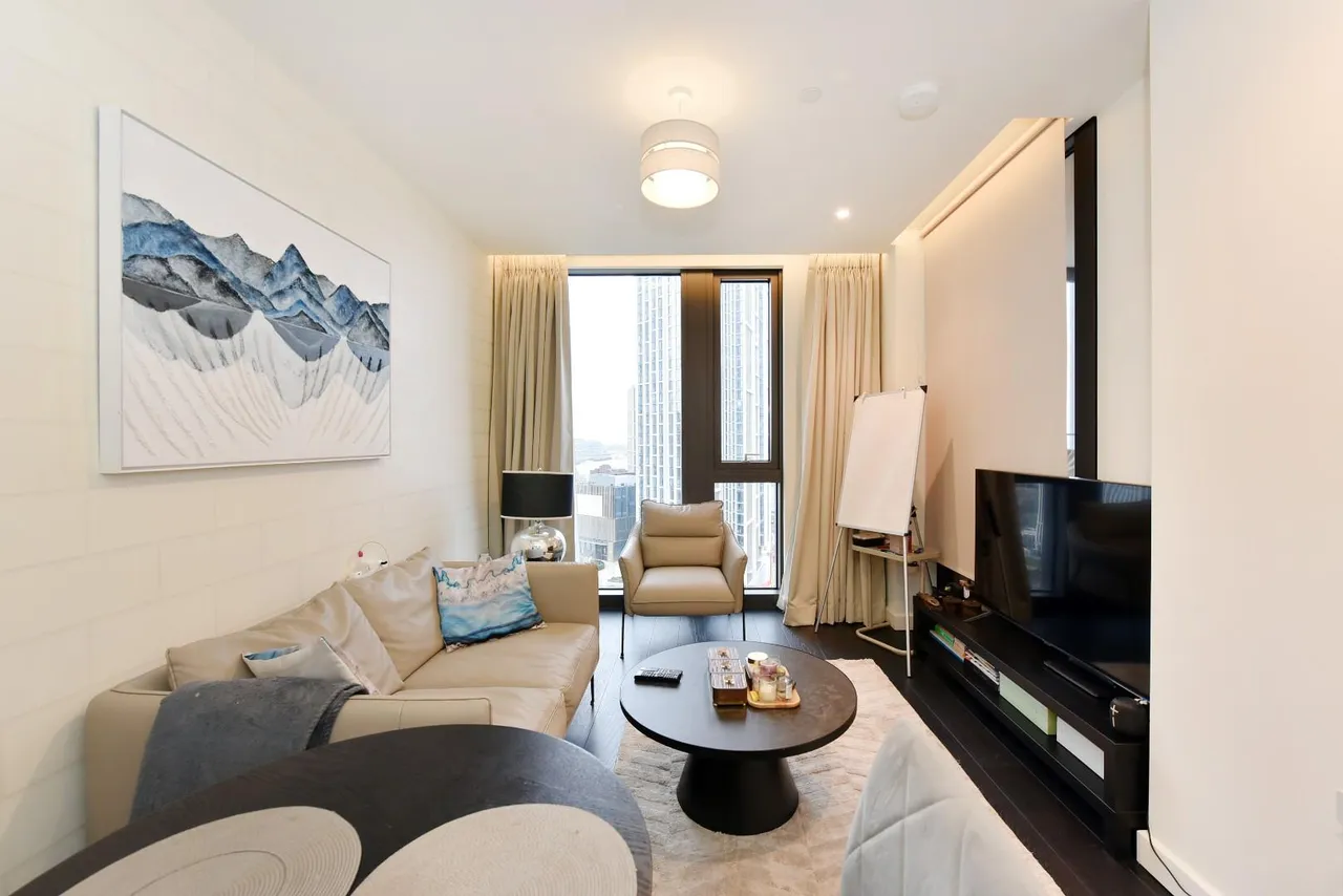 Damac Tower, Bondway, SW8, photo 6