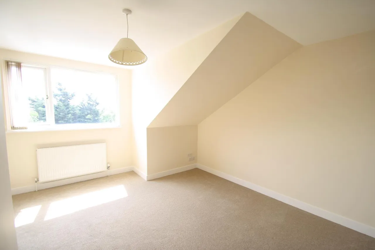 Hunters Way, Leeds, LS15, photo 6
