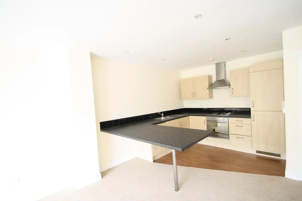 Hunters Way, Leeds, LS15, photo 3
