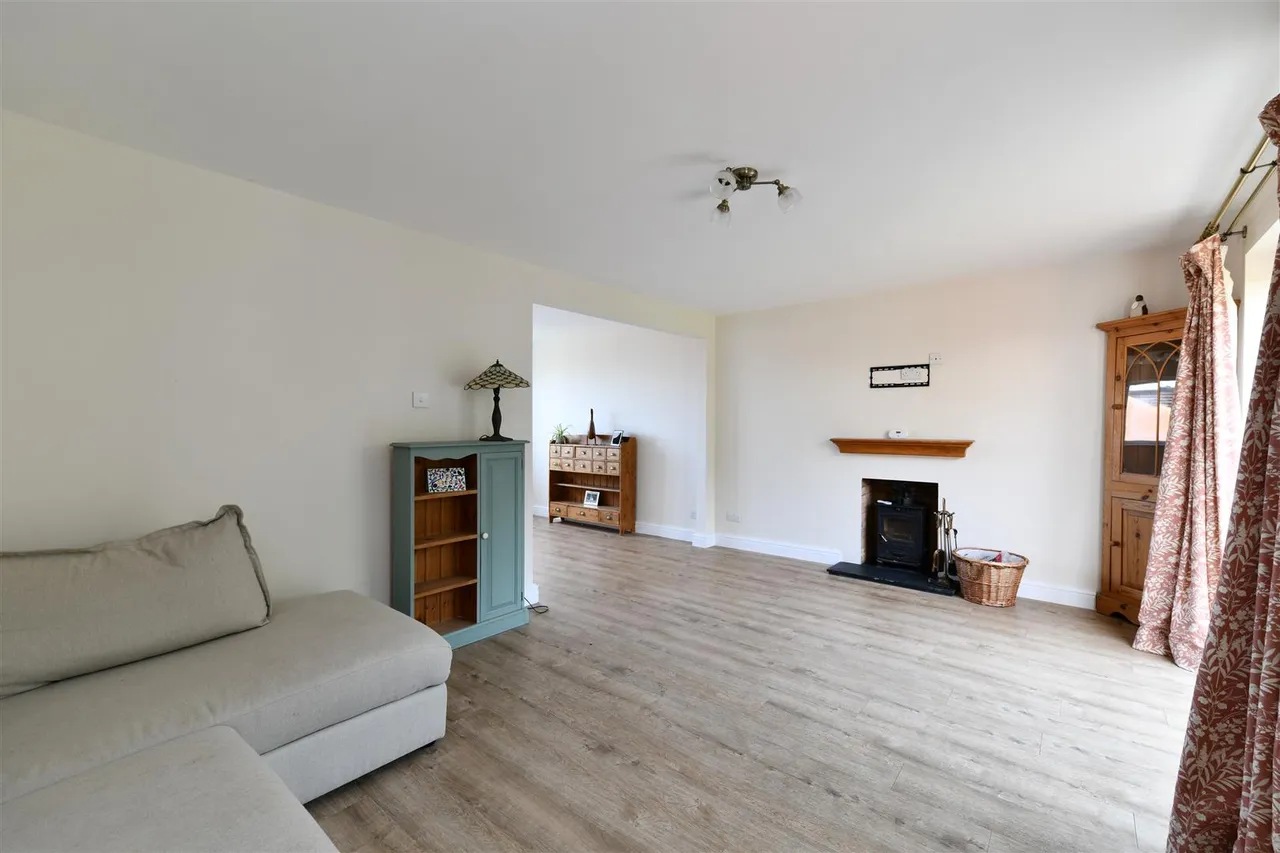 Echo Hill, Royston, Herts, SG8 9BB, photo 18