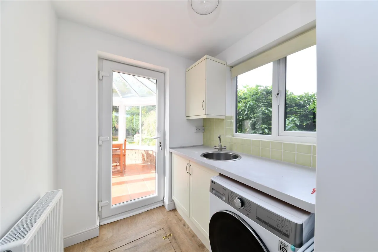 Echo Hill, Royston, Herts, SG8 9BB, photo 12