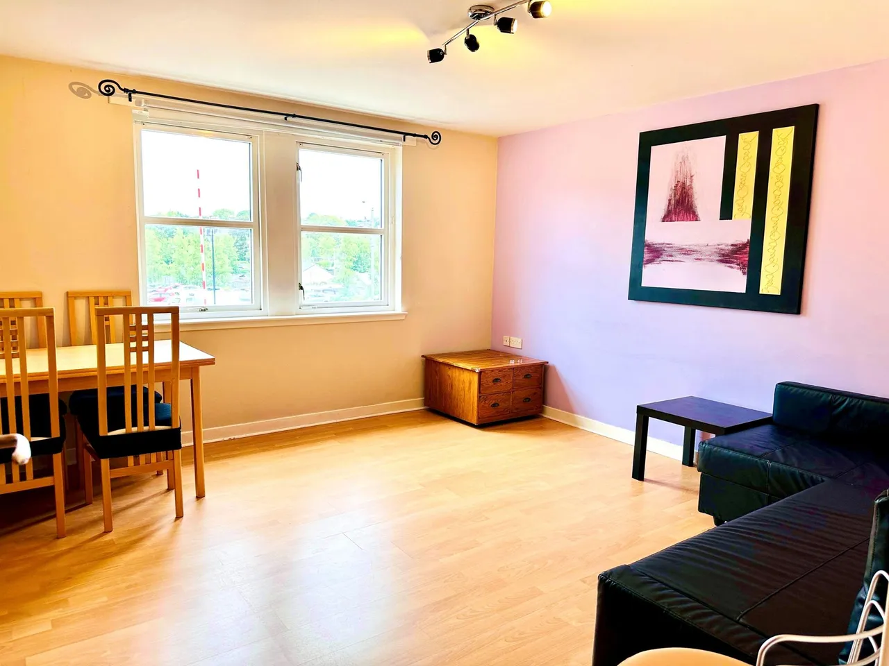 Regent Walk, Linksfield, AB24, photo 2