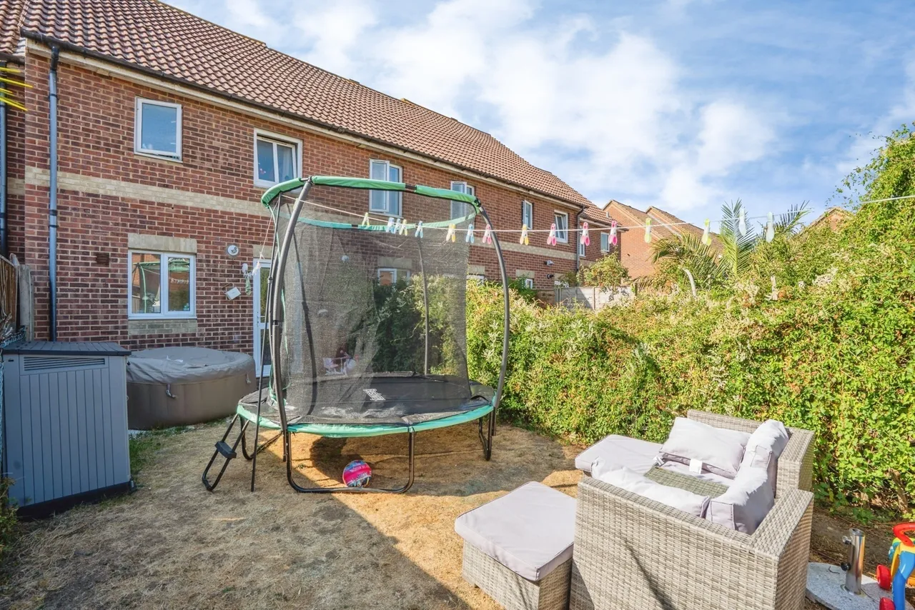 Keel Close, Gosport, PO13, photo 6