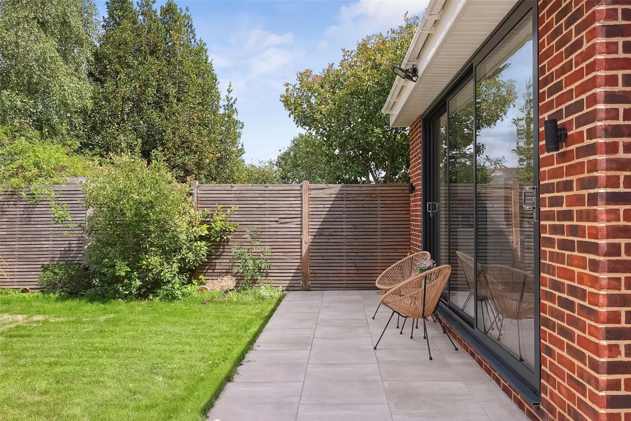 Tranmere Road, Whitton, TW2 7JB, photo 18