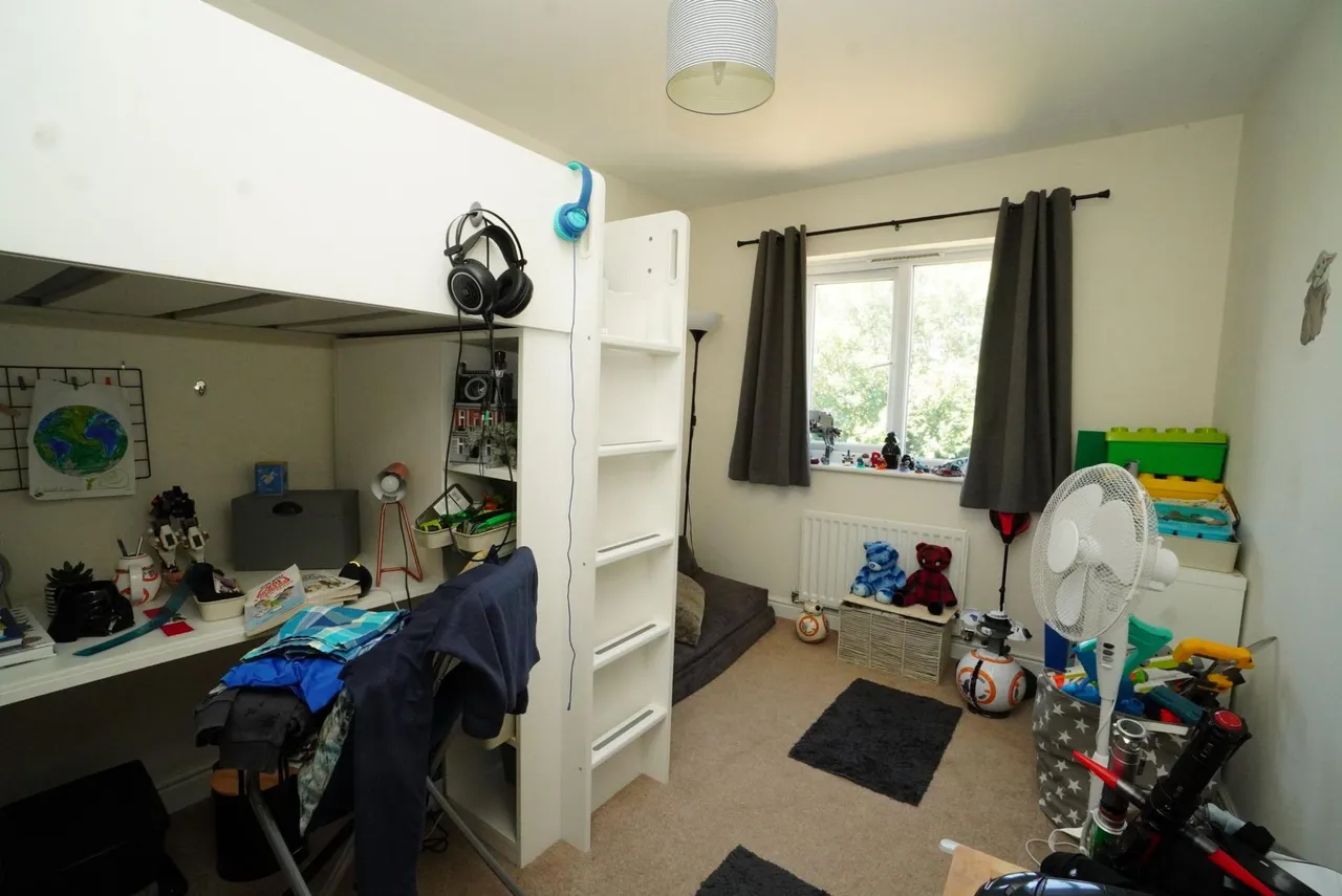 Windmill Crescent, East Leake, LE12, photo 12