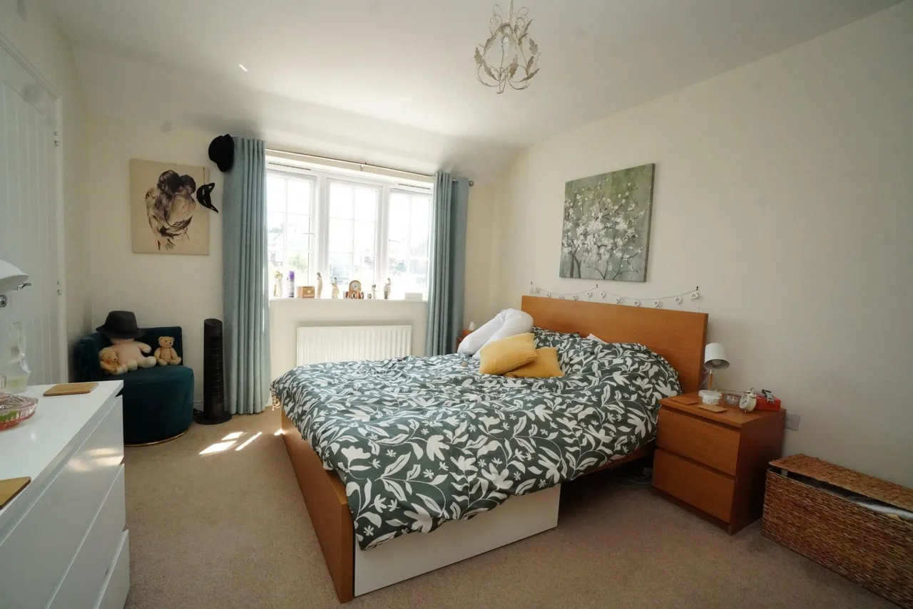 Windmill Crescent, East Leake, LE12, photo 5