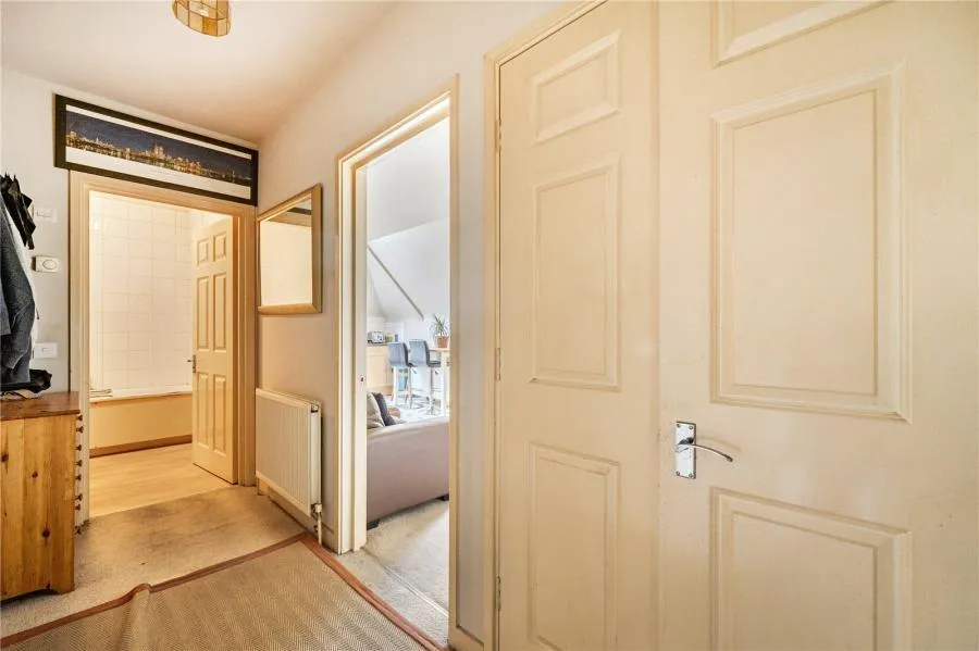 Arden Close, Twickenham, TW2, photo 8