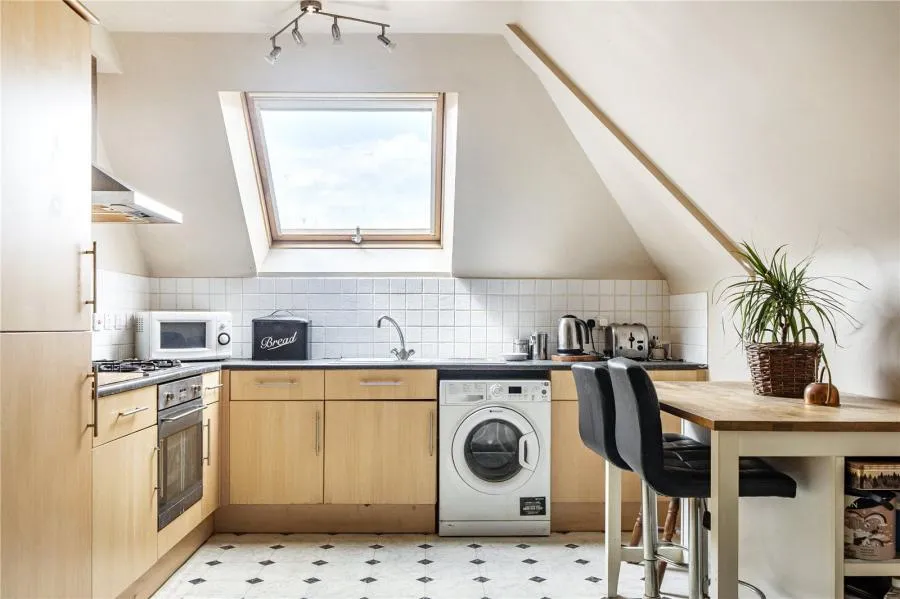 Arden Close, Twickenham, TW2, photo 5