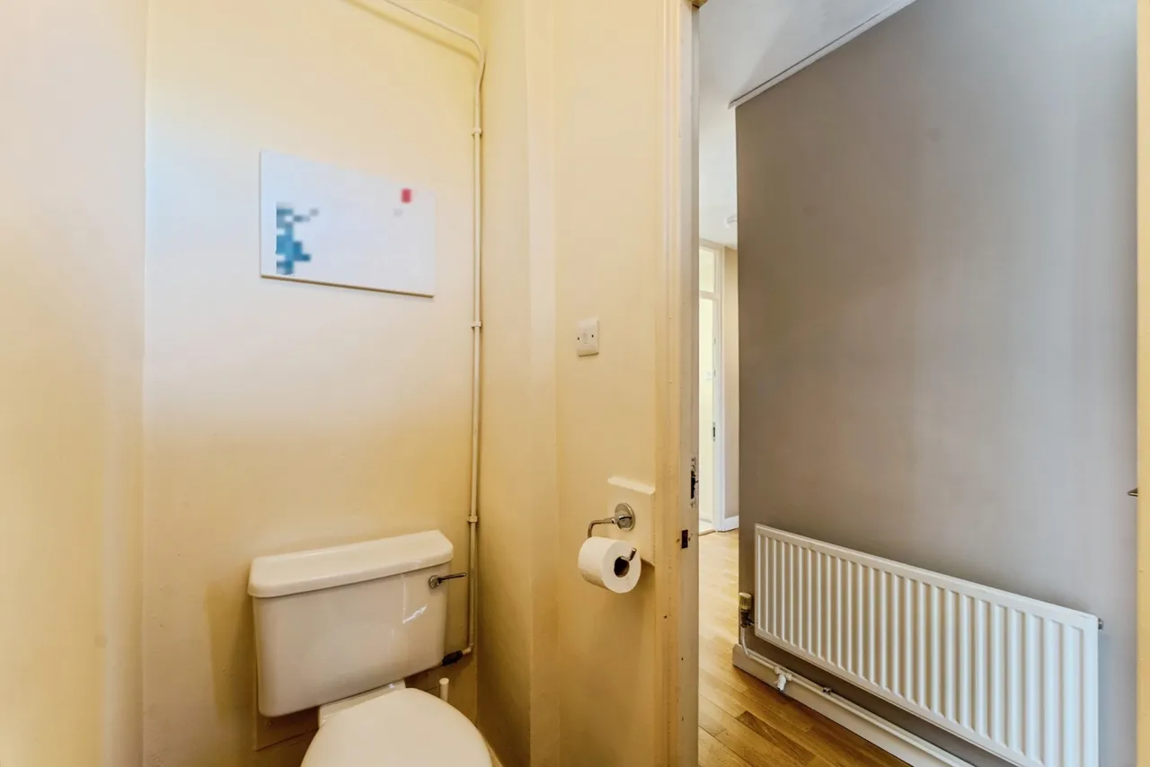 Watford Close, London, SW11, photo 13