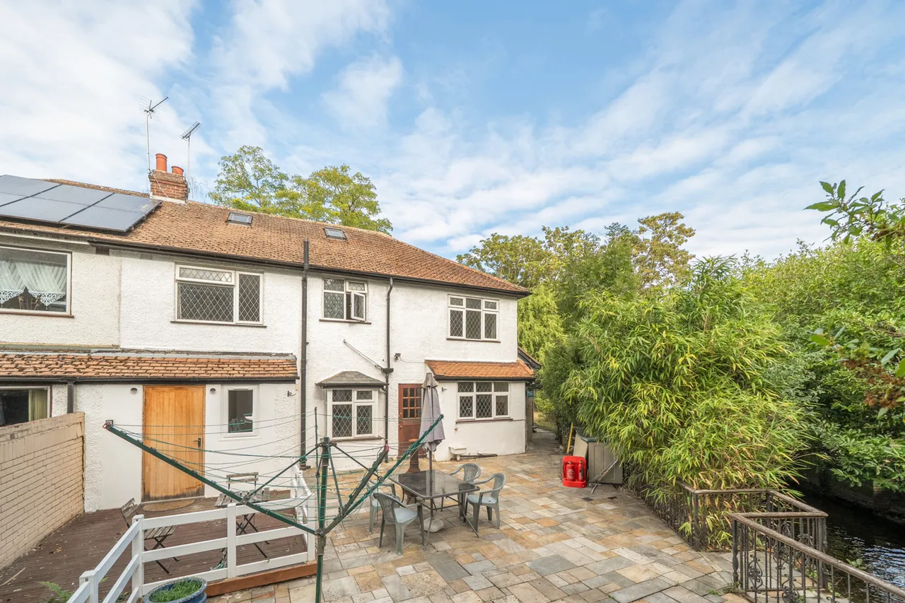 Frays Avenue, West Drayton, UB7, photo 11