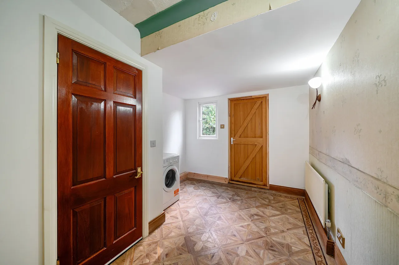 Frays Avenue, West Drayton, UB7, photo 20