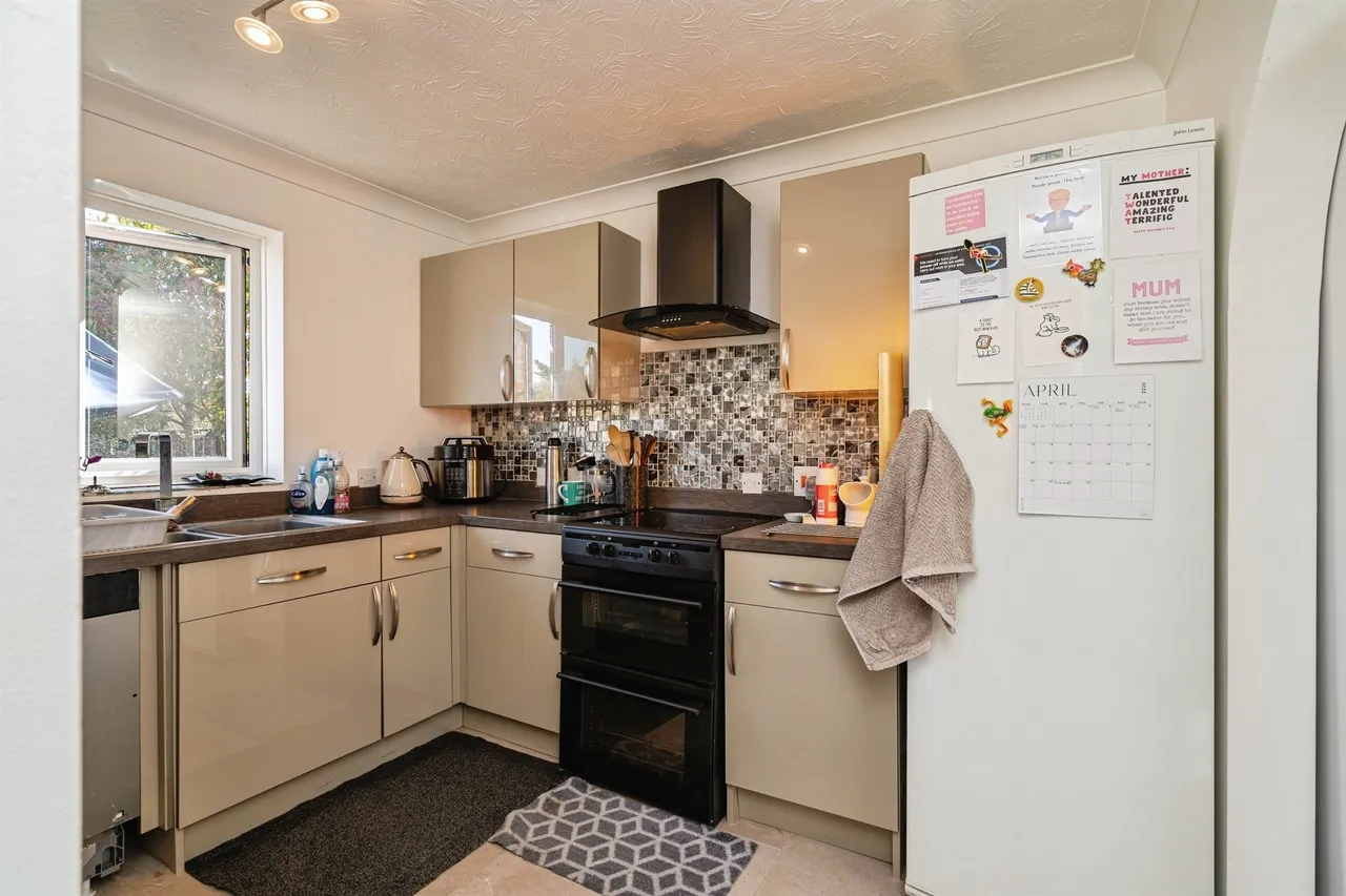 Causeway Close, Brockdish, Diss, photo 6