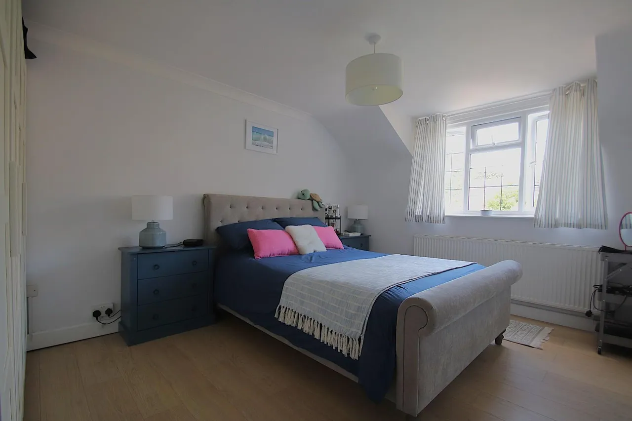 Chilham Close, Boyatt Wood, Eastleigh, Hampshire, SO50 4QZ, photo 13
