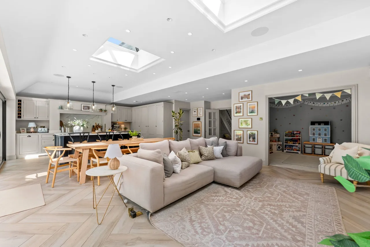 Tadorne Road, Tadworth, Surrey, KT20 5TD, photo 6