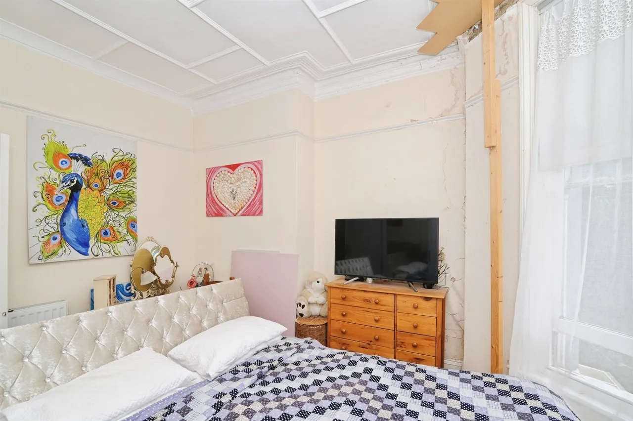 Carisbrooke Road, St. Leonards-On-Sea, photo 7