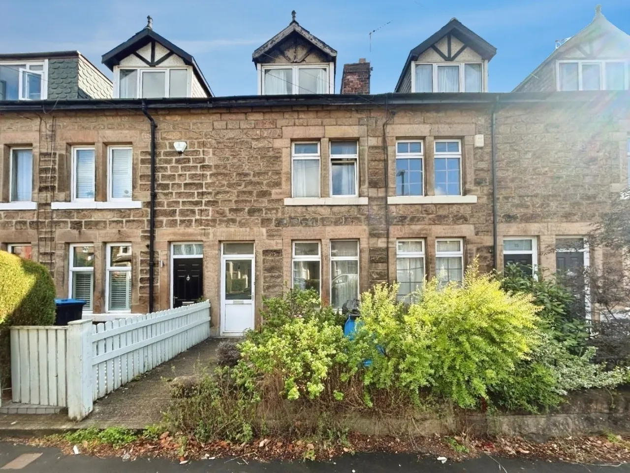3 bed house for sale — Stonefall Avenue, Harrogate