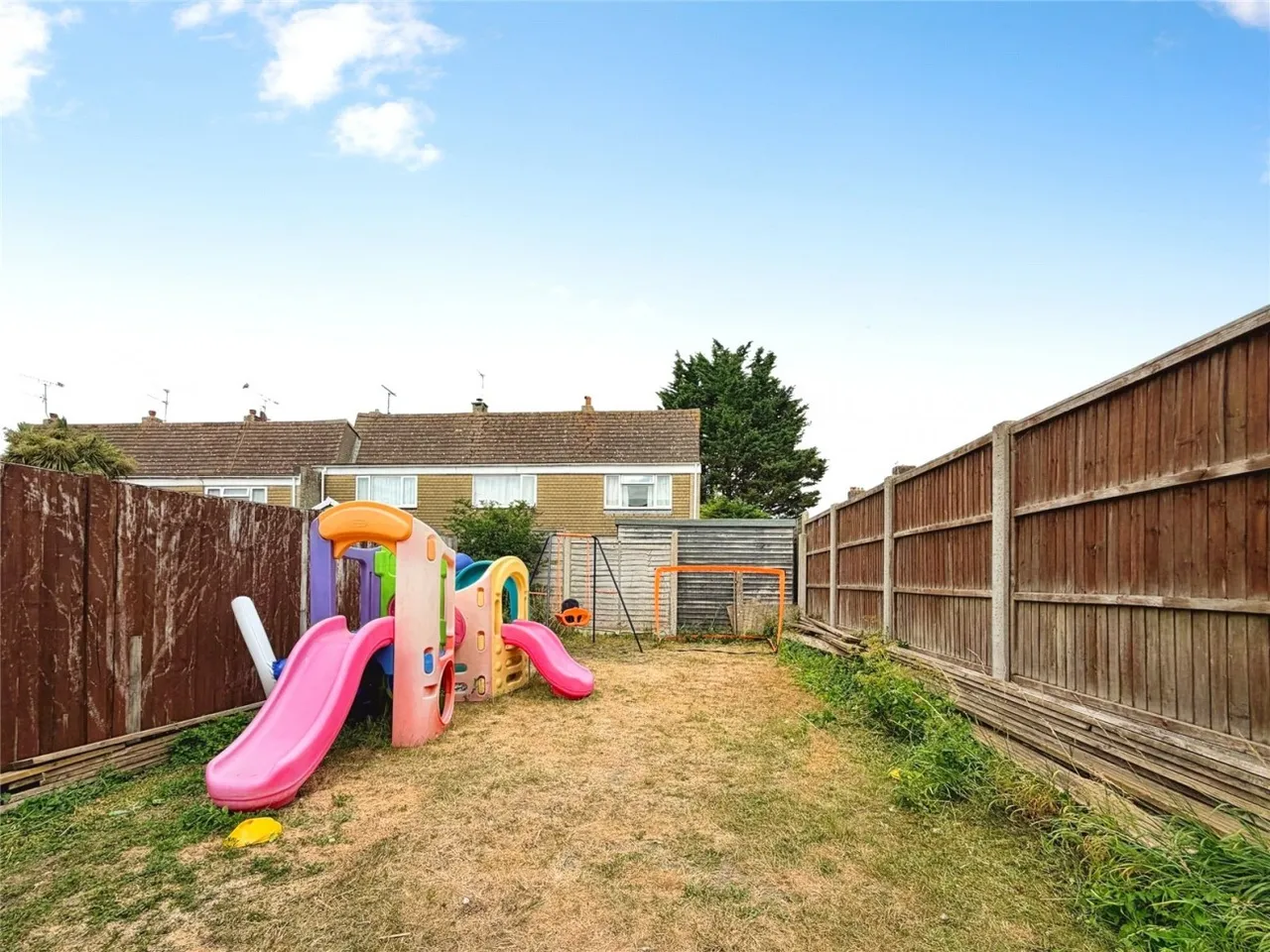 Angmering, BN16, photo 15