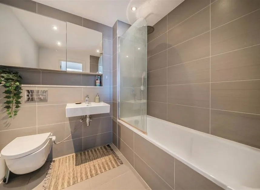 Esker Place, Cambridge Heath, E2, photo 6