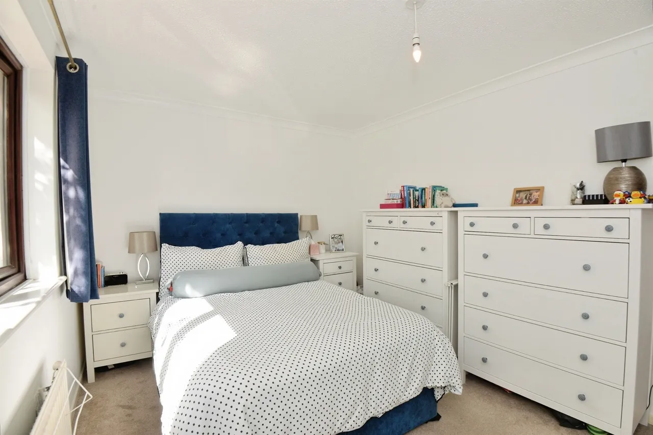 Windrush Drive, High Wycombe, HP13, photo 3