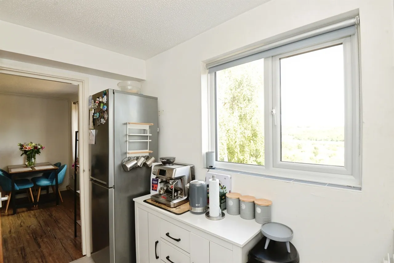 Windrush Drive, High Wycombe, HP13, photo 16