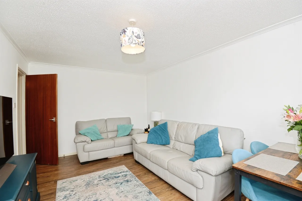 Windrush Drive, High Wycombe, HP13, photo 14