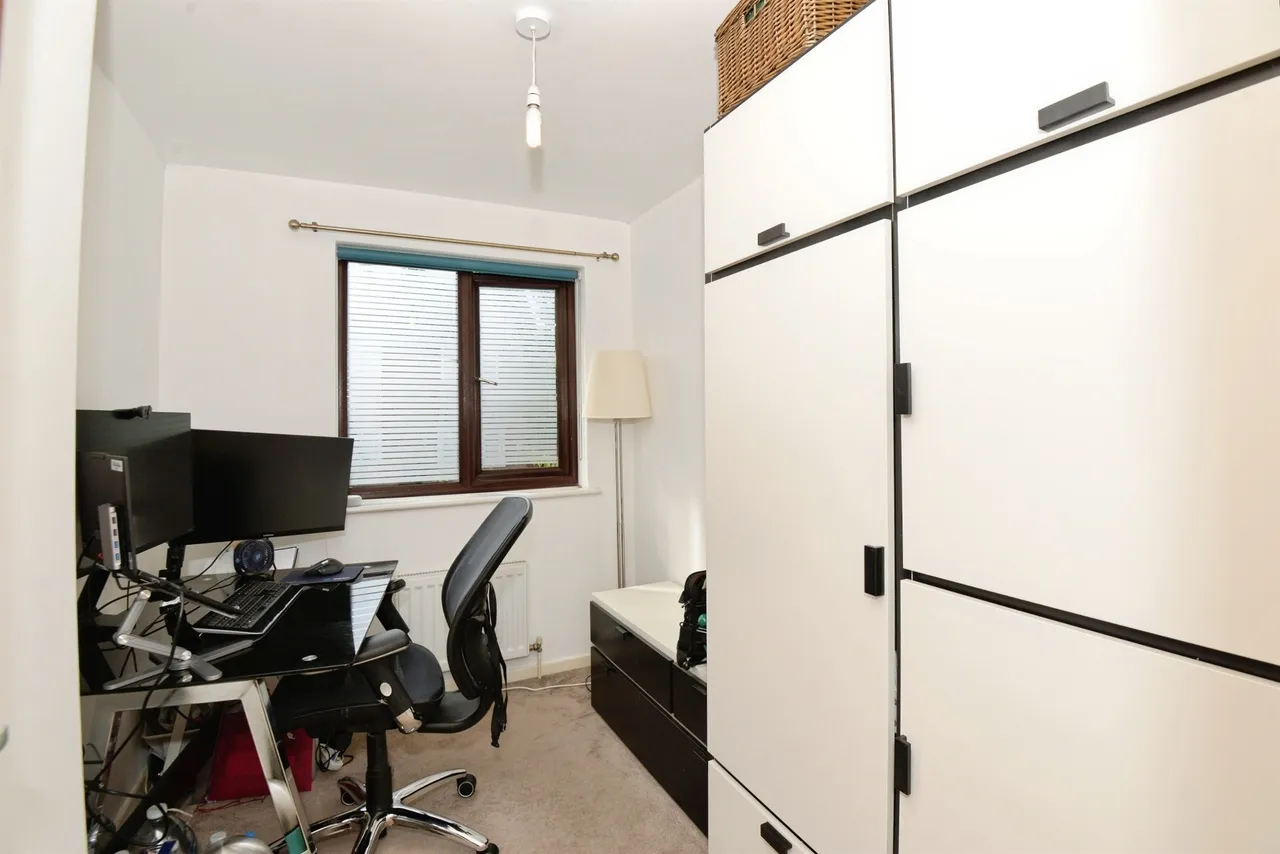 Windrush Drive, High Wycombe, HP13, photo 6