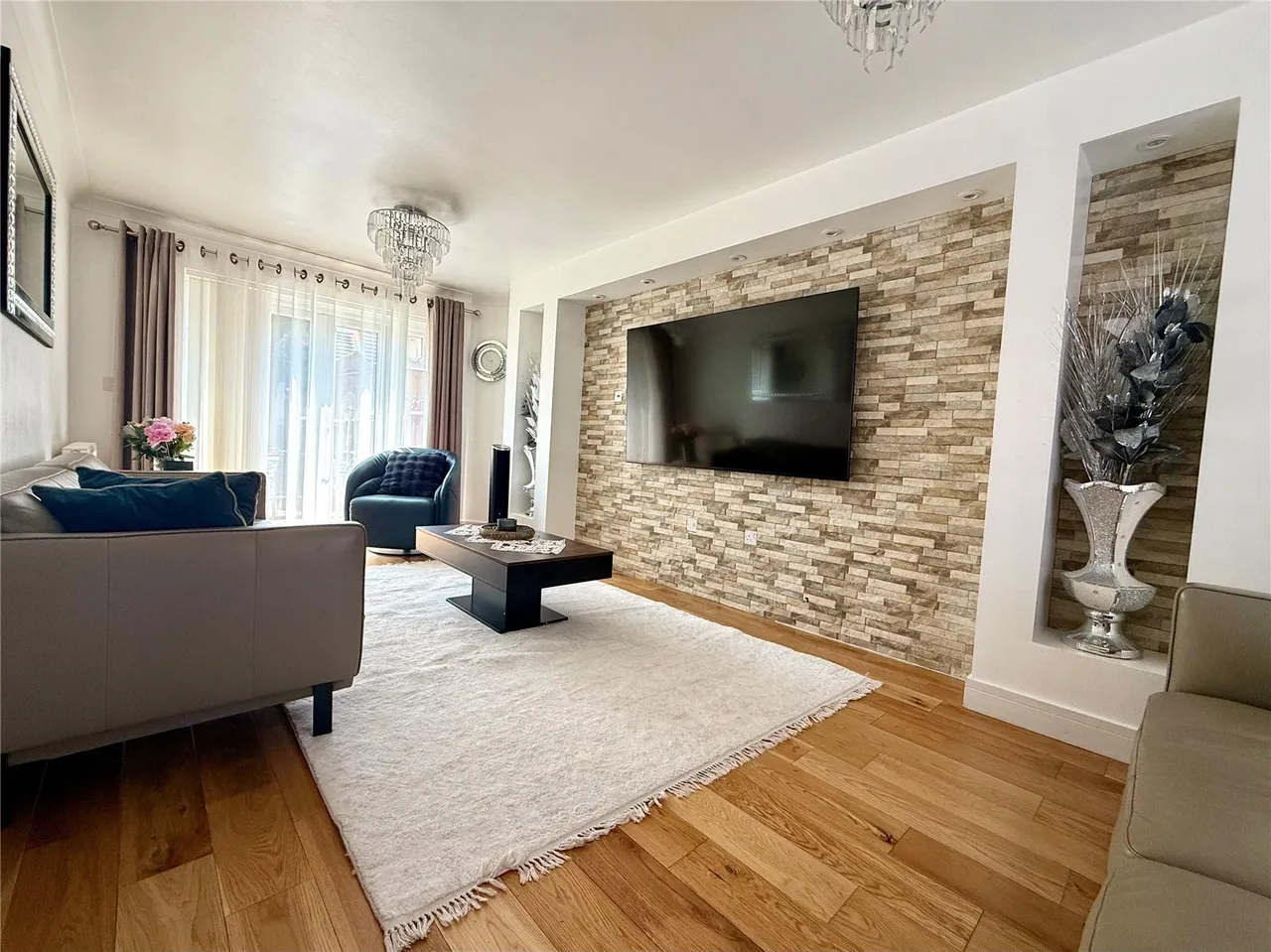 Cardinal Road, Chafford Hundred, Grays, Essex, RM16, photo 2