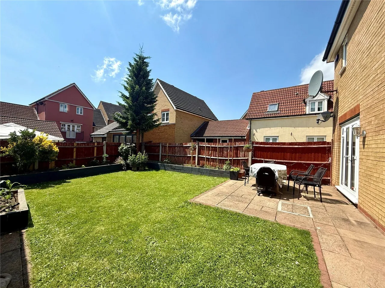 Cardinal Road, Chafford Hundred, Grays, Essex, RM16, photo 19