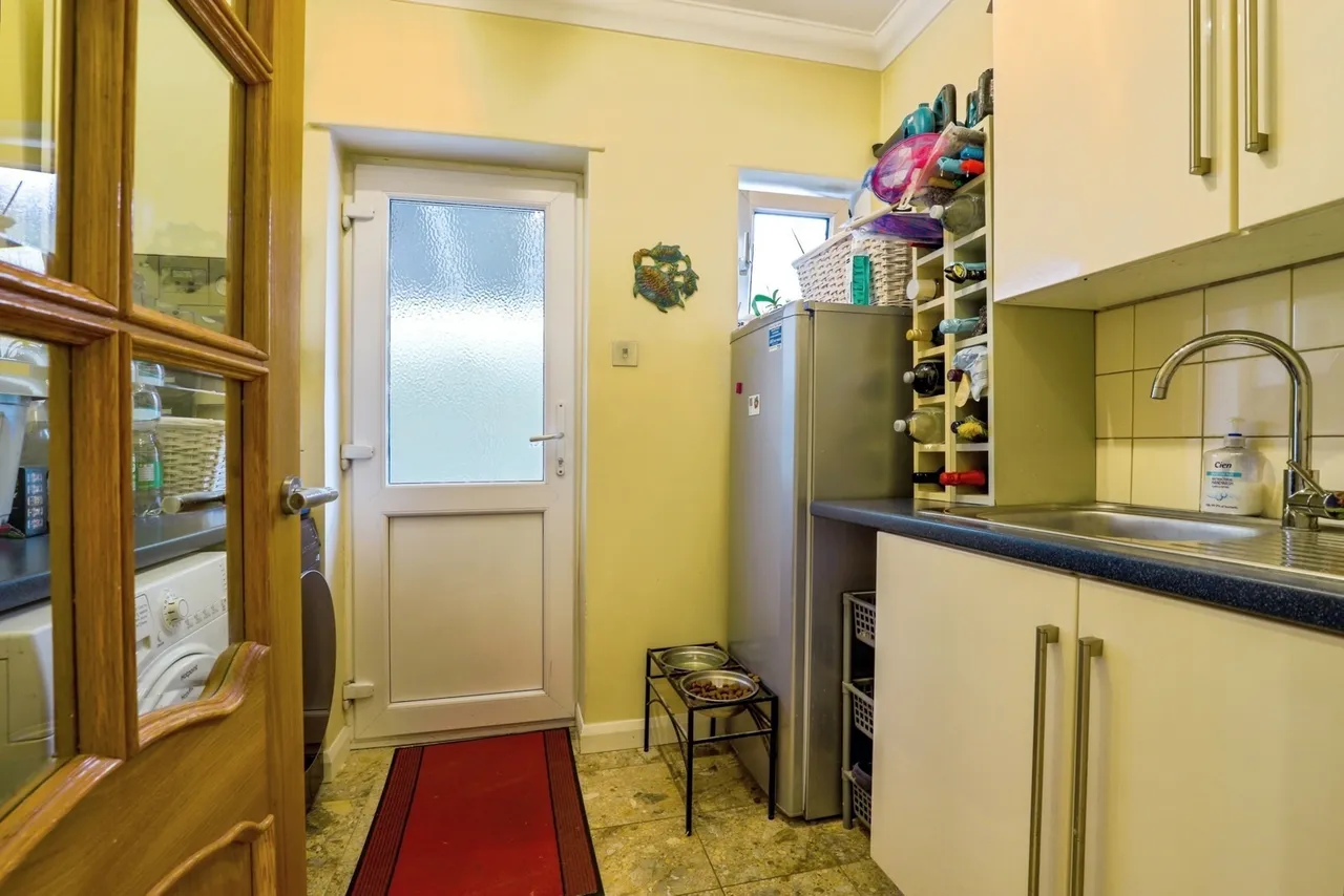 London Road, Sittingbourne, Kent, ME10, photo 26