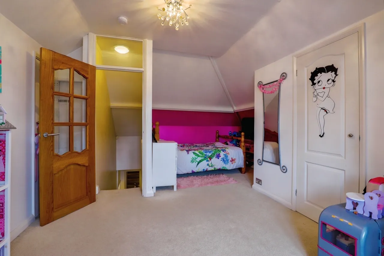 London Road, Sittingbourne, Kent, ME10, photo 29