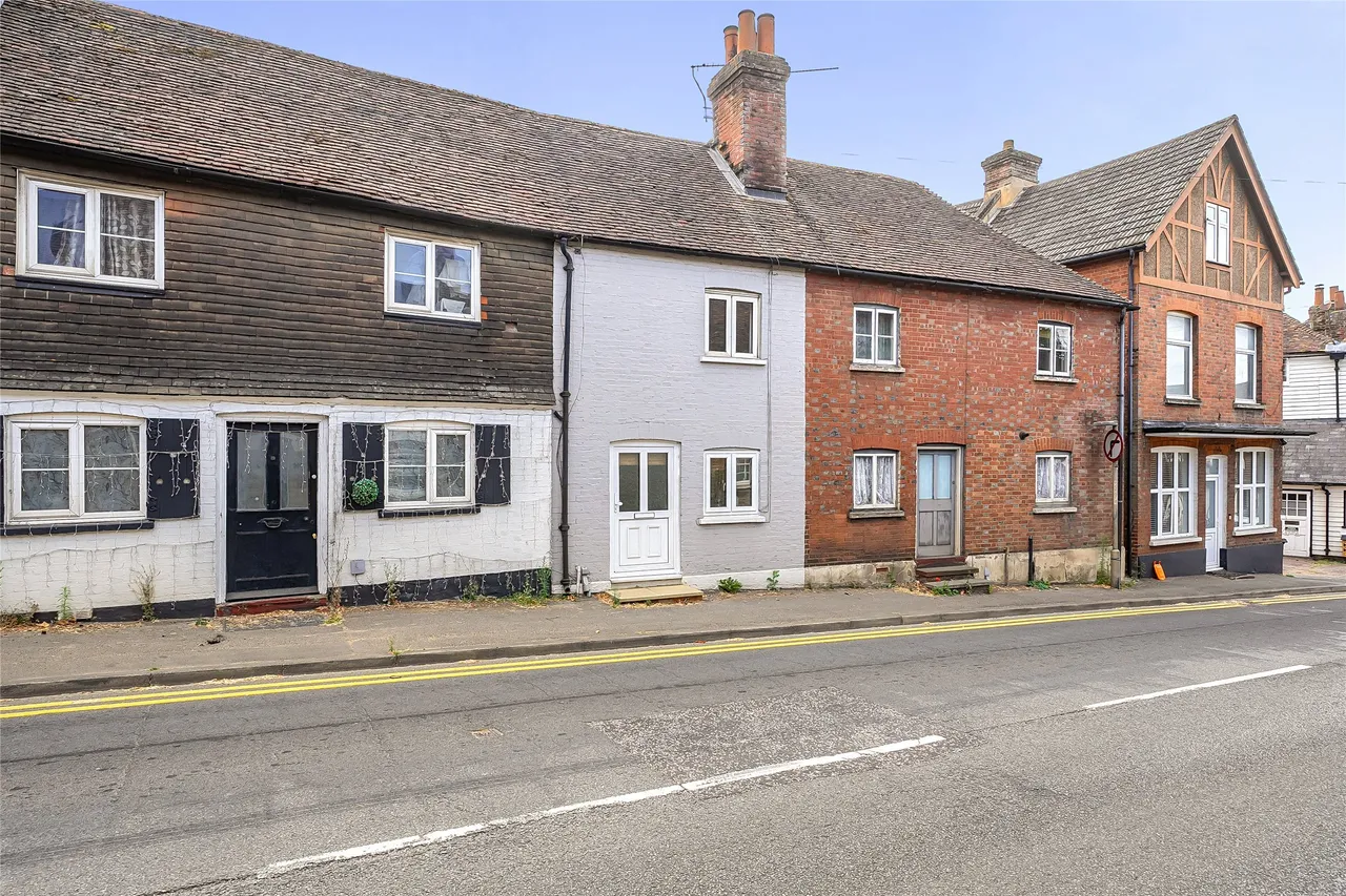 High Street, Kent, Seal, TN15 0AP, photo 2