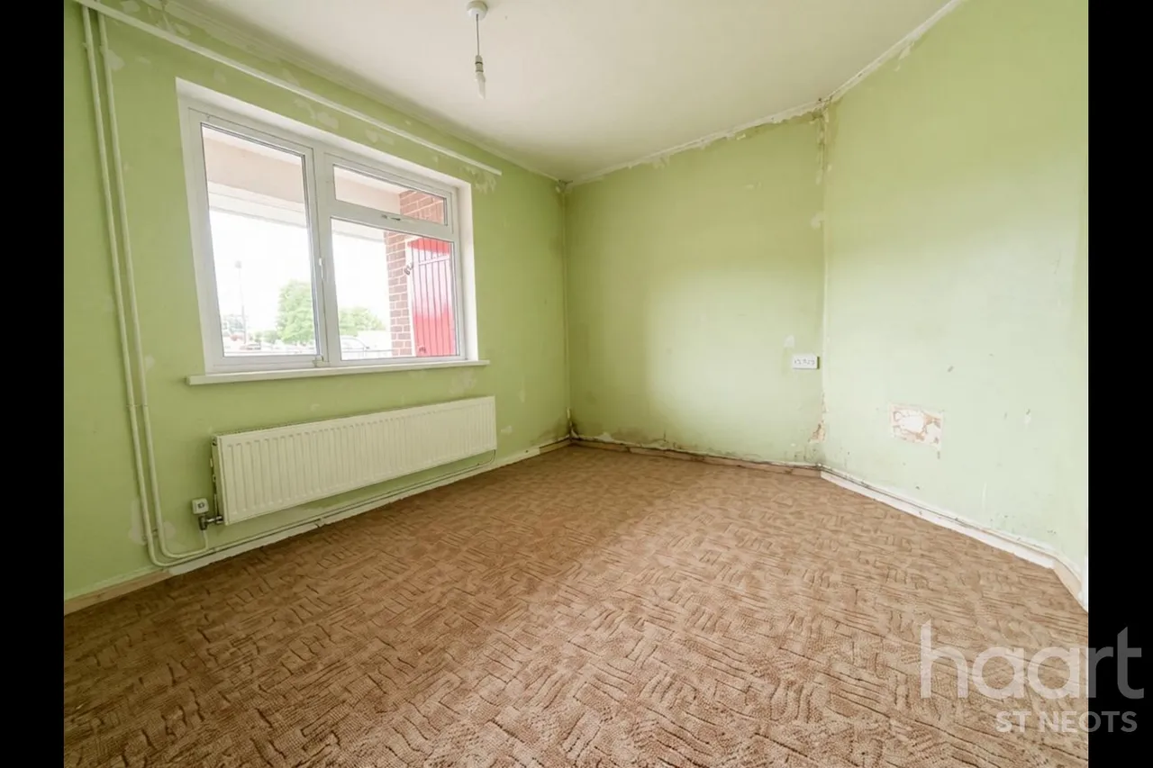 Queens Gardens, Eaton Socon, PE19, photo 4