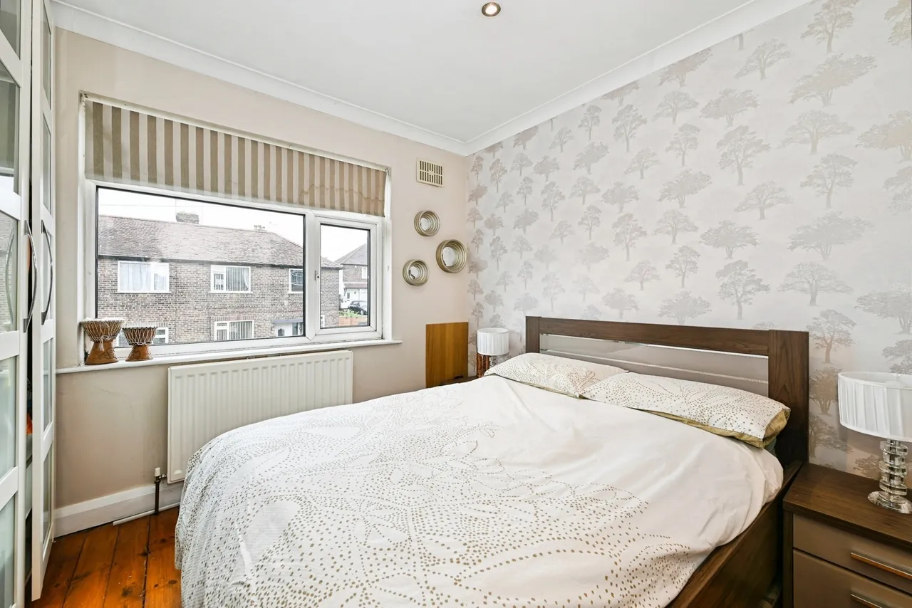 Yvonne Crescent, Carlton, NG4, photo 6
