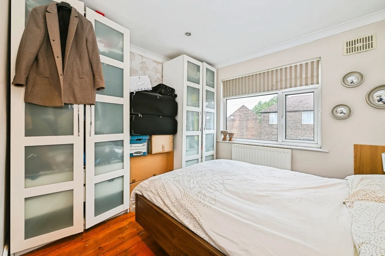 Yvonne Crescent, Carlton, NG4, photo 7