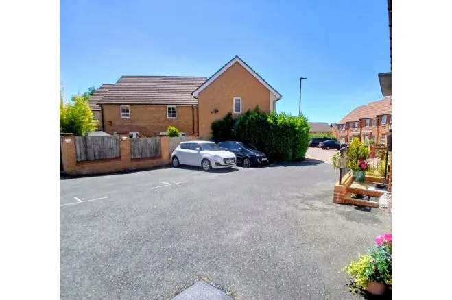 St. Wilfred Drive, East Cowes, photo 4